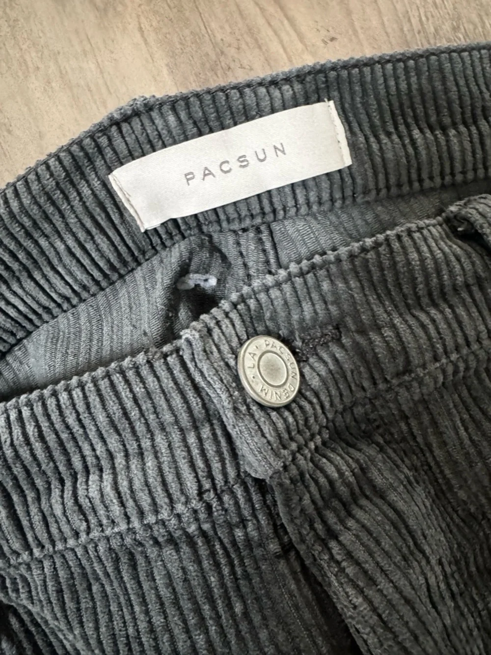 PacSun Men's Dark Gray Corduroy Dylan Baggy Pants - Picture 3 of 12